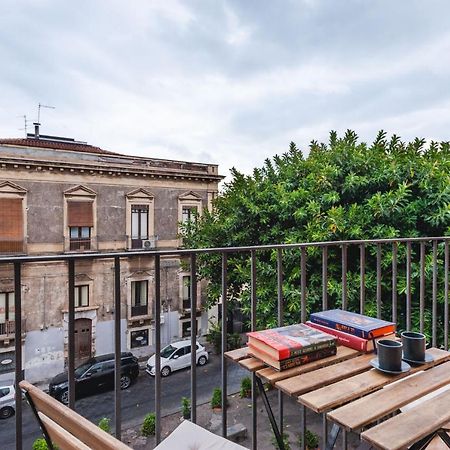 Ursino Apartment With Balcony By Wonderful Italy Катанія Екстер'єр фото