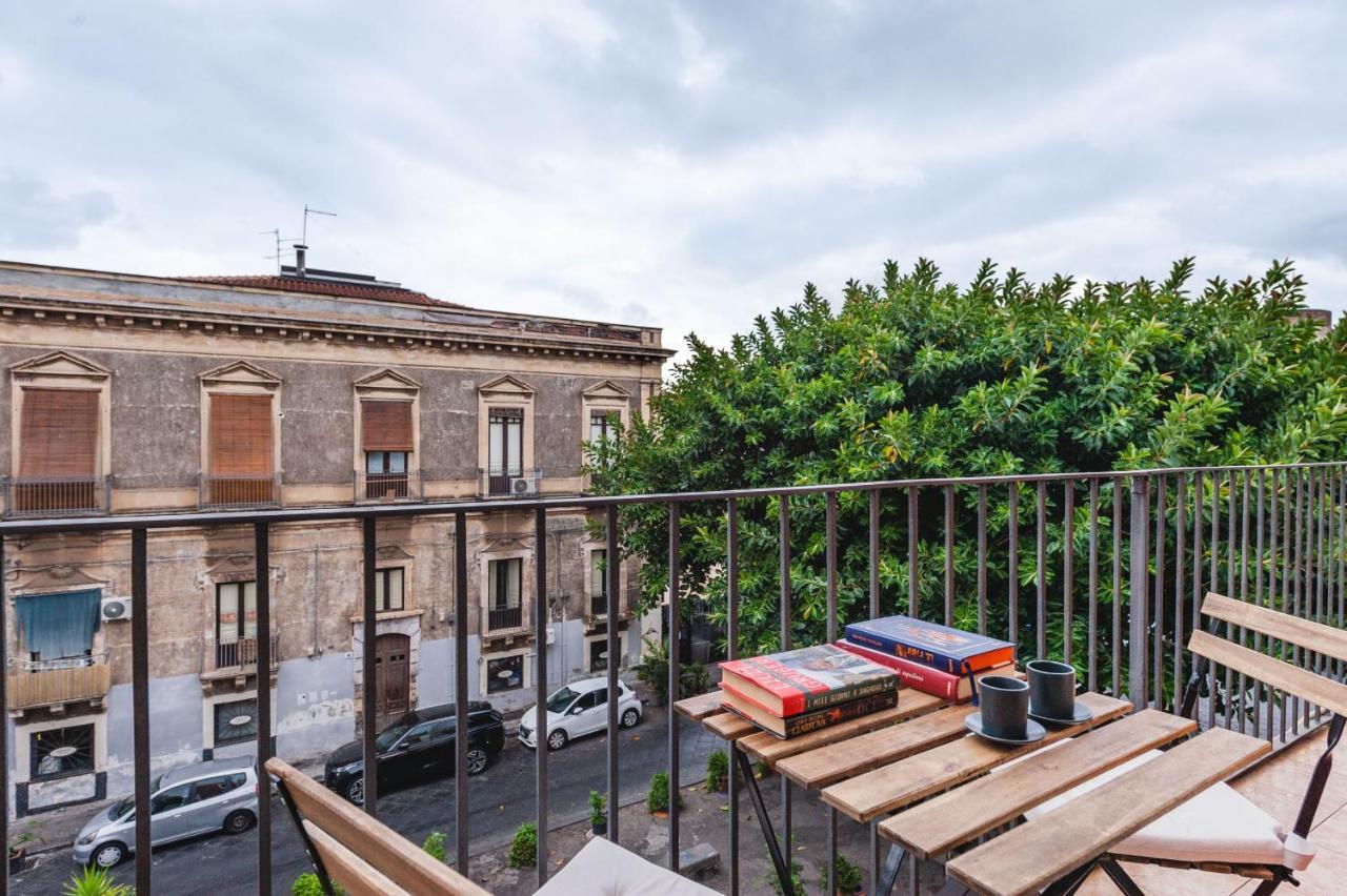 Ursino Apartment With Balcony By Wonderful Italy Катанія Екстер'єр фото